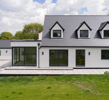 House renovation with sliding system ODC300, casement windows and curtain walling in Essex