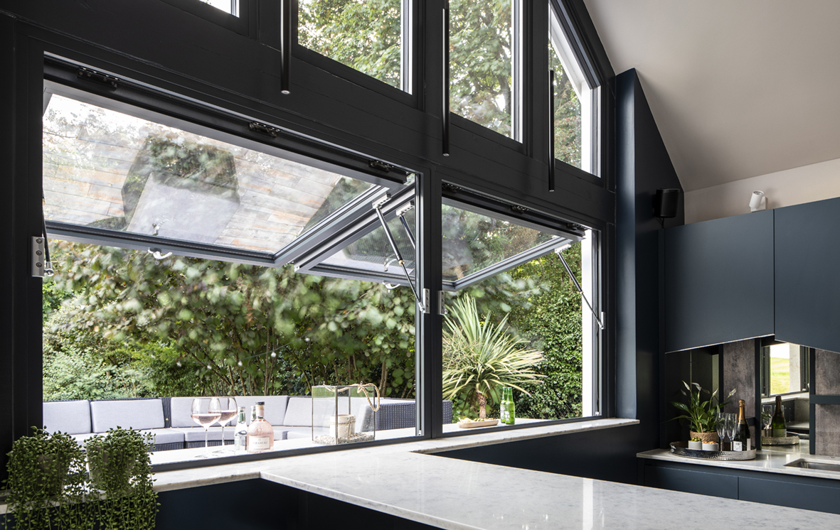 Aluminium top hung casement windows for kitchen