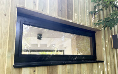 Top hung custom made aluminium window